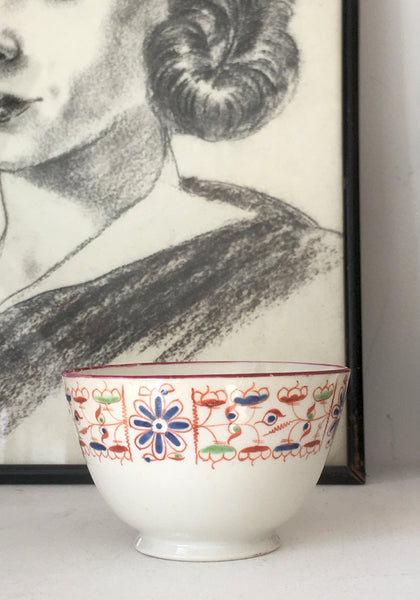 Delicate little 18th century tea bowl